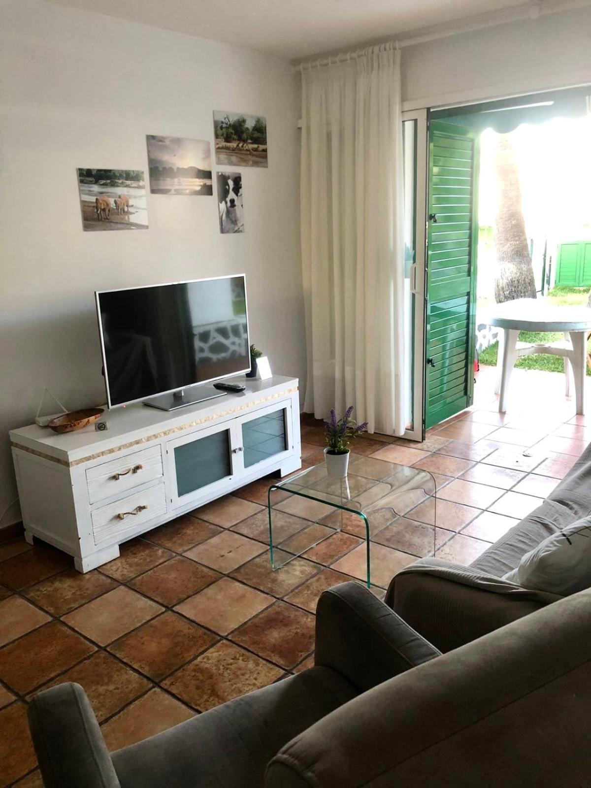 Bungalow Carmen San Bartolomé 外观 照片